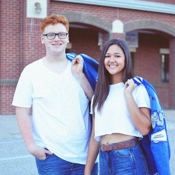 Meet your Posher, Hallie - Picture 1 of 1